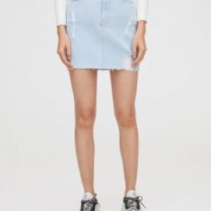 купить Юбка джинсовая Pull & Bear 9395/200/406 M Голубая джинс (SZ09395200406037)